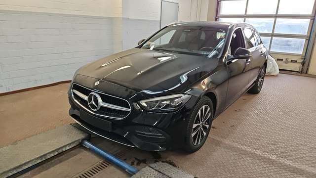 Mercedes-Benz C300 T e 4xSH*Sound*Distro*LED*18*MBX*Sitzklima