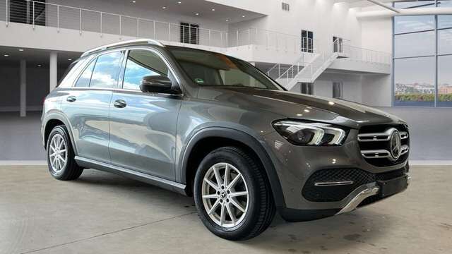 Mercedes-Benz GLE 300 d Luftfeder*Pano*Burmest*AHK*360*Distro*