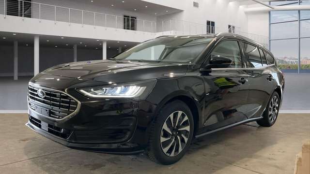 Ford Focus Titanium NaviGroß*Matrix*LM*Park*SHZ*Tempo