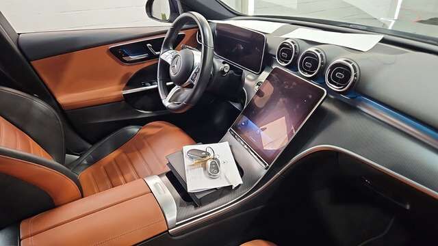 Mercedes-Benz C300 d 18*Kamera*2FarbigLeder*Distro*STHZG*LED*
