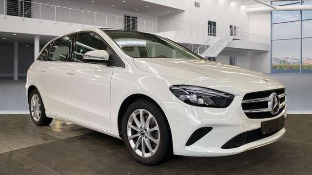 Mercedes-Benz B250 e AHK*Kamera*Pano*BelüSitze*VollLeder*Soun