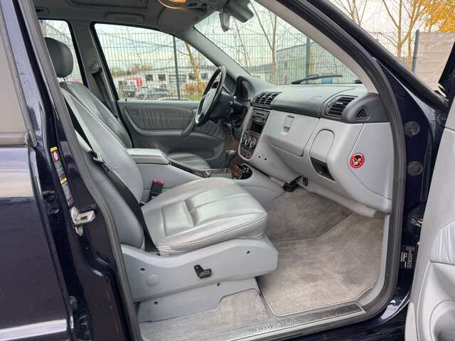 Mercedes-Benz ML 270 CDI AHK*Xenon*Leder*SDACH*SHZ*eleSitze