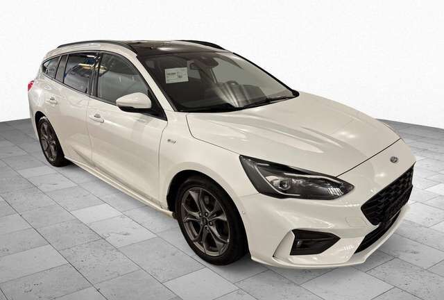 Ford Focus ST-Line Panorama*LED*AHK*Navi*17*Standheiz