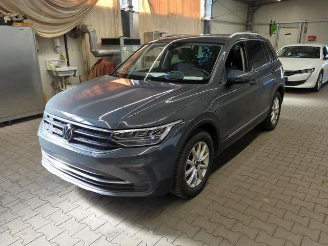 VW Tiguan Active eHybrid Kamera*LED*Navi*DAB*Virtua
