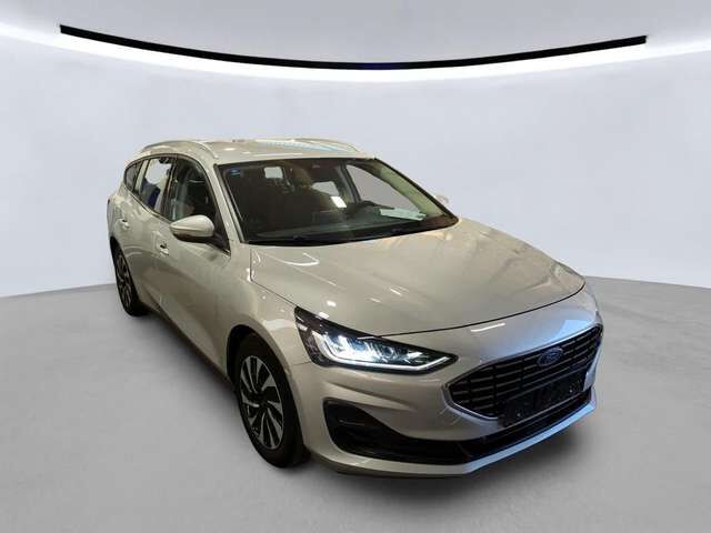 Ford Focus Titanium Style LM*LED*Navi*DAB*Winterpaket