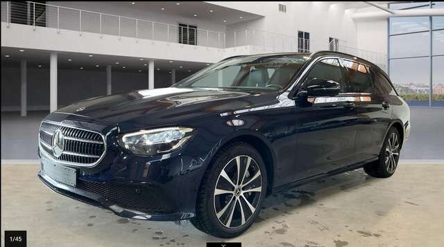 Mercedes-Benz E300 de AHK*Kamera*VollLeder*LED*DAB*NaviTouch