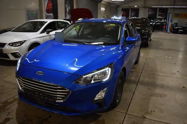 Ford Focus Automatik Kamera*AHK*17*LED*Navi*DAB*SHZ