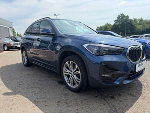 BMW X1 xDrive18d Sport Line Navi DAB LED RFK Shz