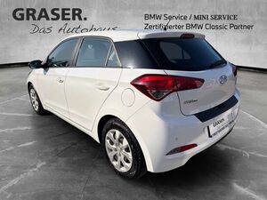 Hyundai i20 1.4 Trend Bluetooth Shz Tempomat USB Einparkhilfe