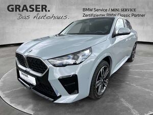 BMW X2 sDrive20i M Sport AHK LED Pano Shz