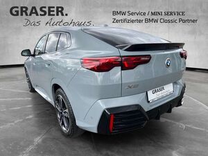 BMW X2 sDrive20i M Sport AHK LED Pano Shz