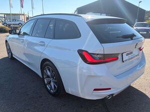 BMW 318 i ABSTANDSTEMPOMAT AHK SPORTSITZE