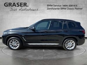 BMW X3 xDrive30e AHK Pano LED WLAN Shz