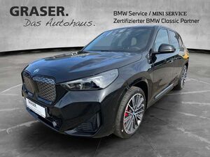 BMW iX1 xDrive30 M-Sport Pro AHK RFK Navi Shz LED