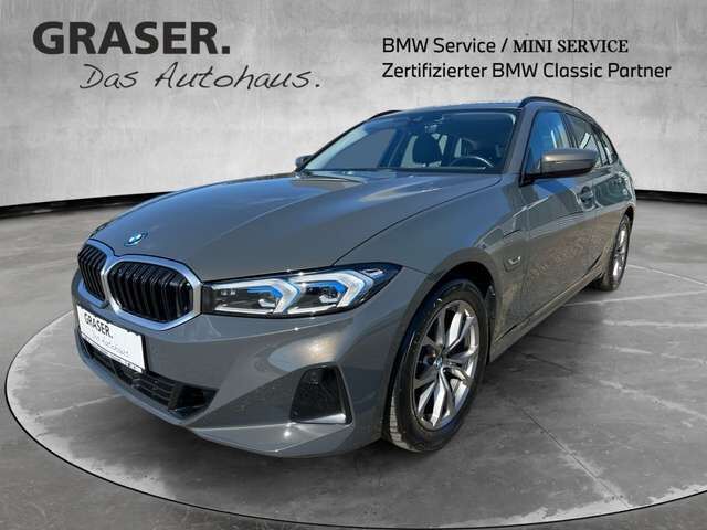 BMW 320 e   DAB LED RFK Komfortzg. ACC + Stop&Go Shz