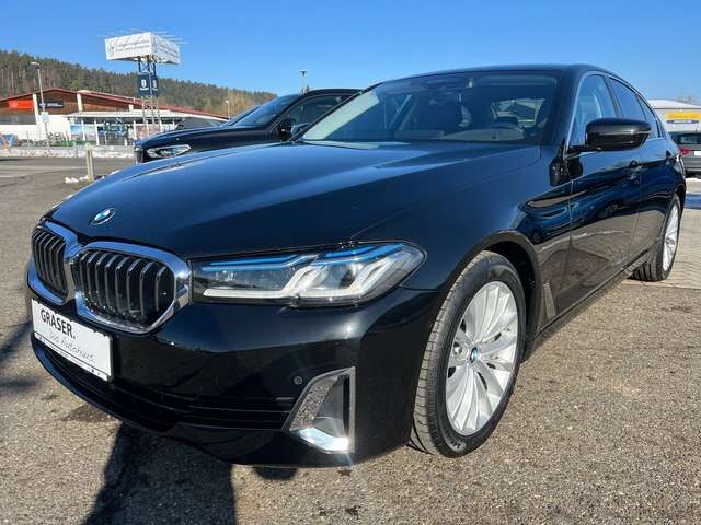 BMW 530 d xDrive Limousine Luxury Line Head-Up Komfort-Sit