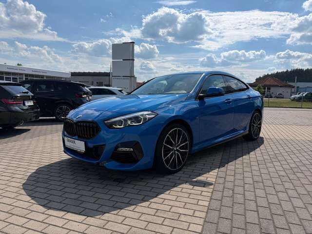 BMW 220 i Gran Coupé M Sport ANHÄNGEKUPPLUNG
