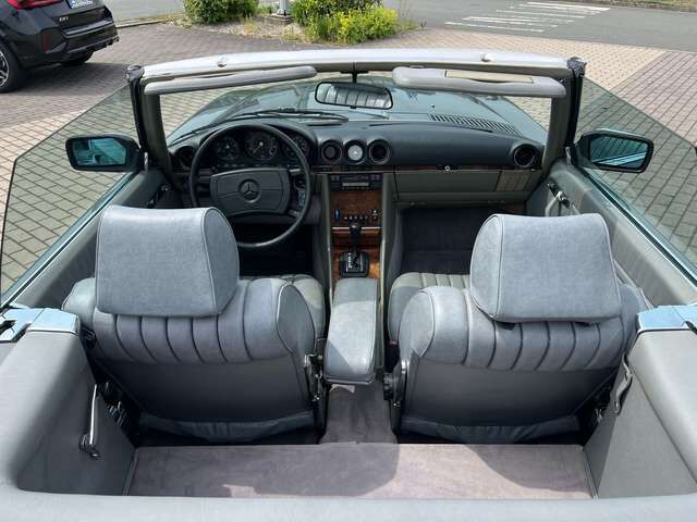 Mercedes-Benz SL 380 380 SL Classic-Data 2+, charakterstarker V8