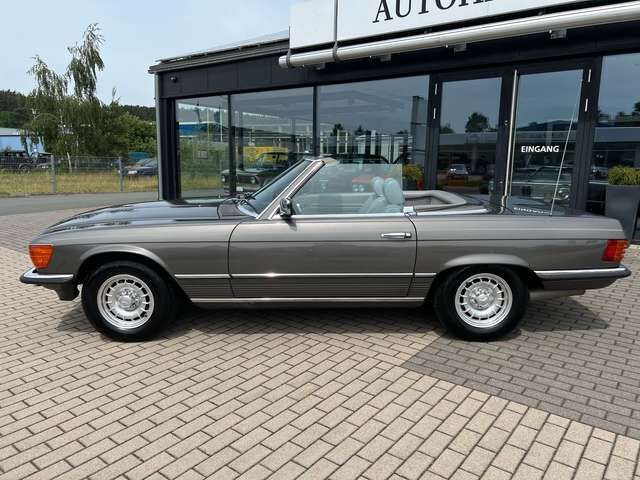 Mercedes-Benz SL 380 380 SL Classic-Data 2+, charakterstarker V8