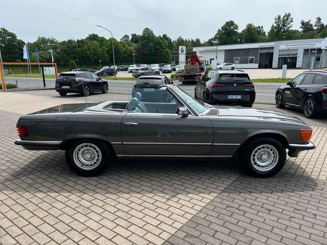 Mercedes-Benz SL 380 380 SL Classic-Data 2+, charakterstarker V8