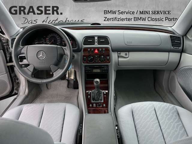Mercedes-Benz CLK 230 Elegance ORIGINAL ROSTFREI