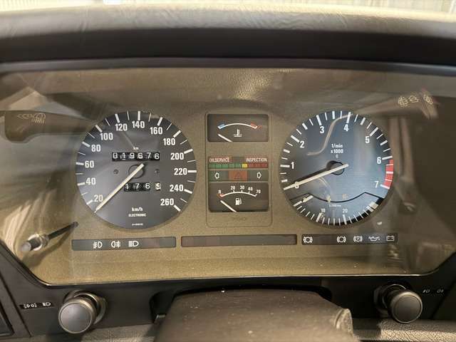 BMW 635 635 CSi - deutsche EA, Erstlack, Schiebedach