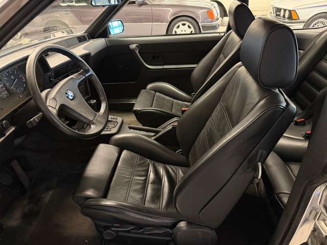 BMW 635 635 CSi - deutsche EA, Erstlack, Schiebedach