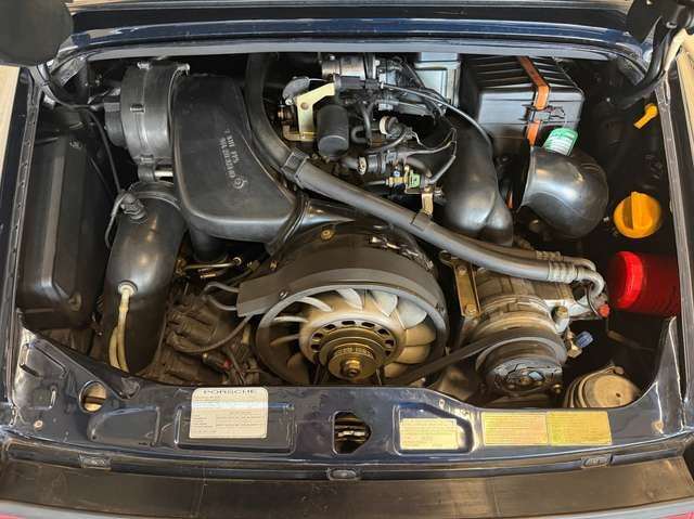 Porsche 964 911 Carrera 4 Coupe
