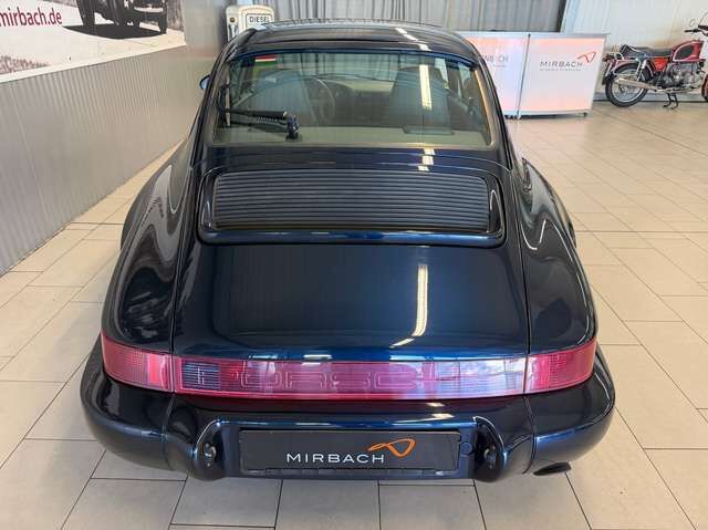 Porsche 964 911 Carrera 4 Coupe
