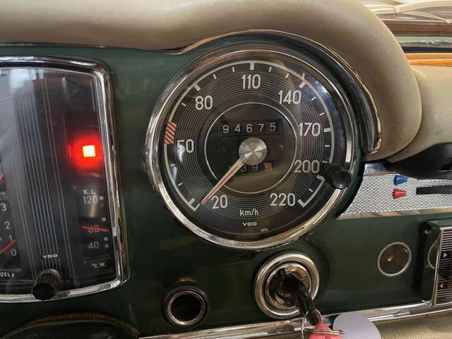 Mercedes-Benz SL 280 Cabrio - Pappbrief - Deutsch - Hardtop