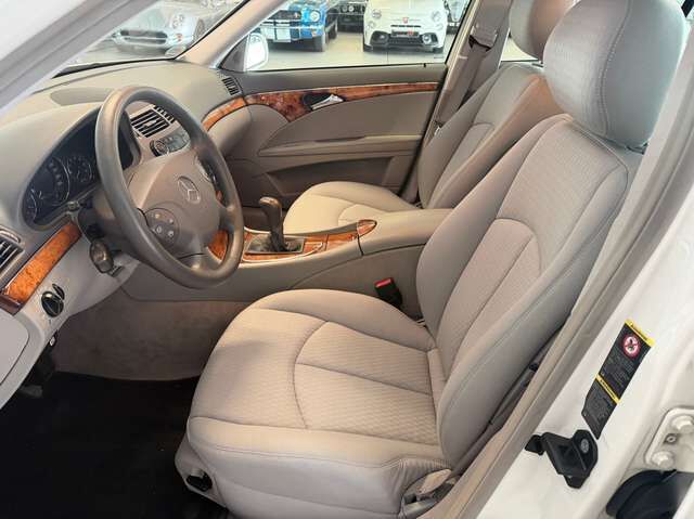 Mercedes-Benz E200 E 200 Kompressor (211.042) - 2. Hand!