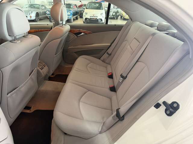 Mercedes-Benz E200 E 200 Kompressor (211.042) - 2. Hand!