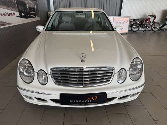 Mercedes-Benz E200 E 200 Kompressor (211.042) - 2. Hand!