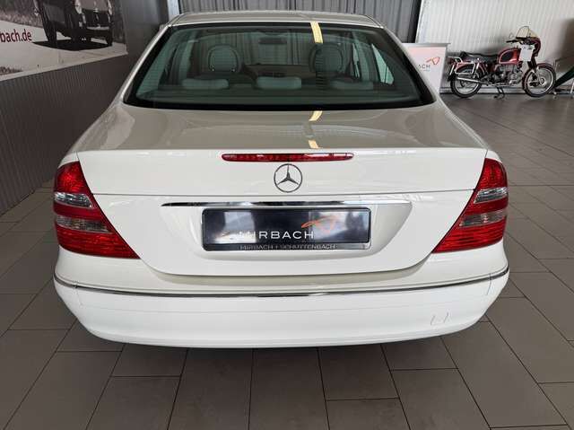Mercedes-Benz E200 E 200 Kompressor (211.042) - 2. Hand!