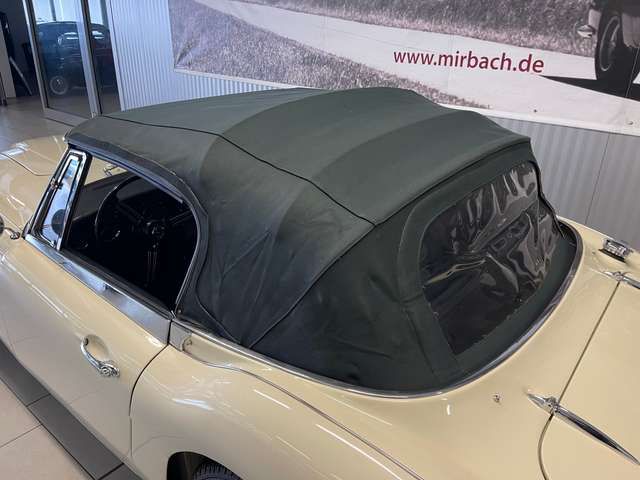 Austin-Healey 3000 3000 Mark III (BJ8)