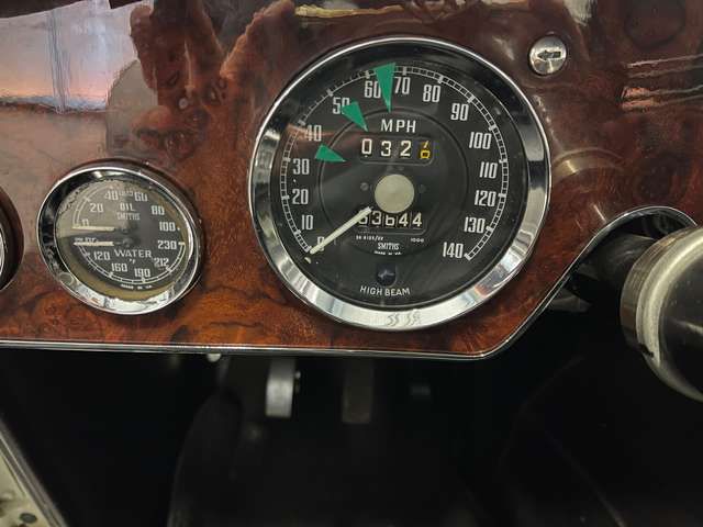 Austin-Healey 3000 3000 Mark III (BJ8)