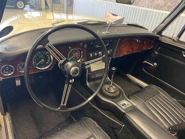 Austin-Healey 3000 3000 Mark III (BJ8)