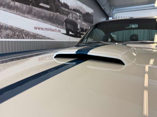 Shelby GT Mustang GT 350 Fastback