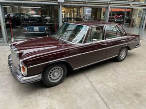 Mercedes-Benz 280 SE 4,5 W108