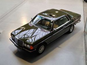Mercedes-Benz Baureihe 123 280 CE