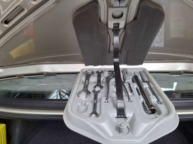 BMW 318 318i