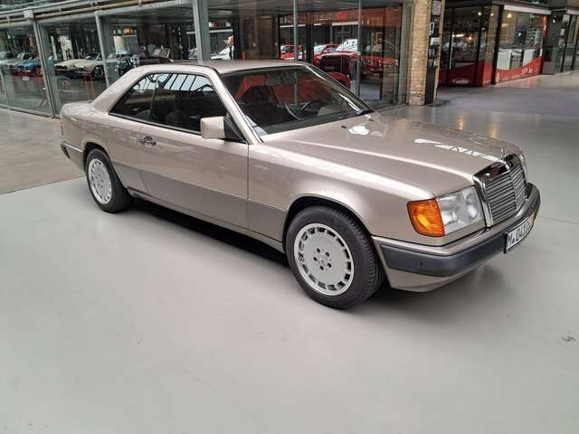 Mercedes-Benz CE 230 W124 C