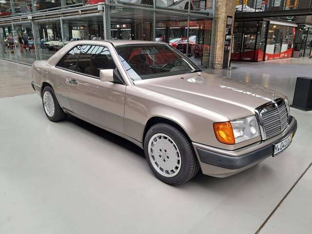 Mercedes-Benz CE 230 W124 C