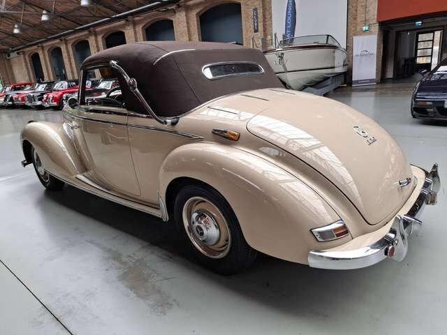 Mercedes-Benz 220 Cabriolet A
