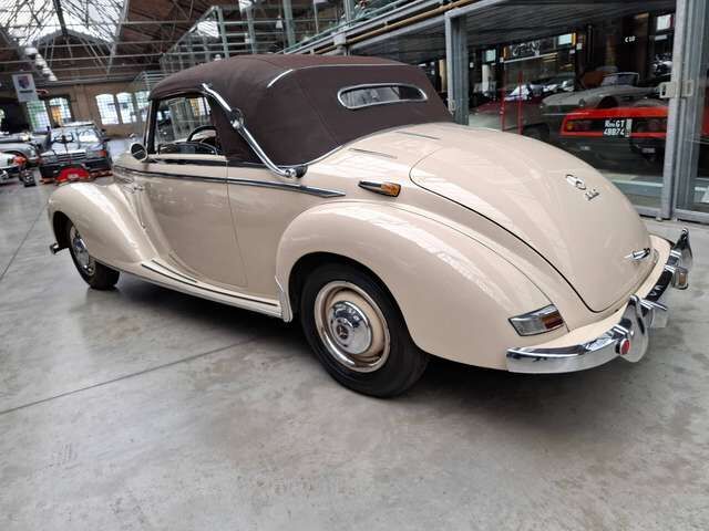 Mercedes-Benz 220 Cabriolet A