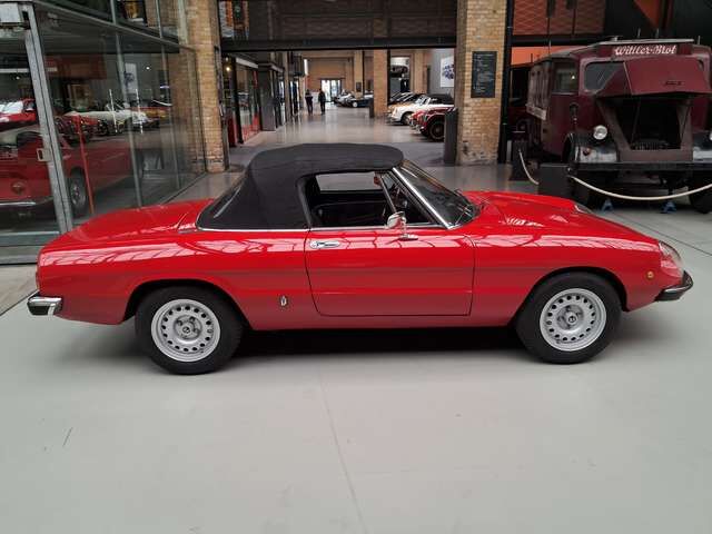 Alfa Romeo Spider Veloce Spider