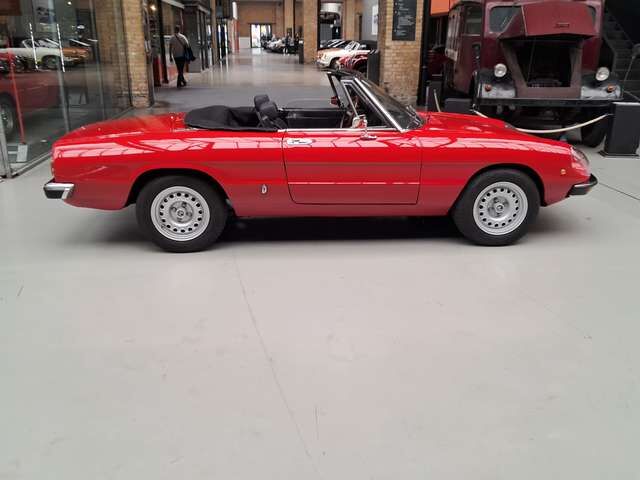 Alfa Romeo Spider Veloce Spider