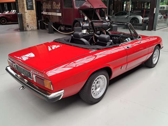 Alfa Romeo Spider Veloce Spider