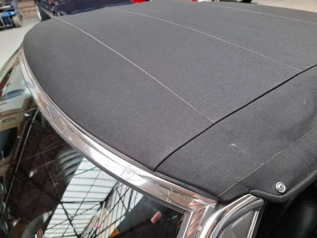 Mercedes-Benz SL 280 R107