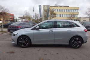 Mercedes-Benz B180 B 180 PROGRESSIVE LED AHK KAMERA WINTER PAK SPUR